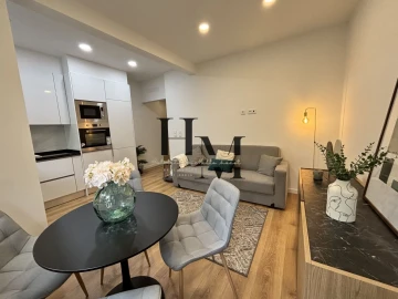 Apartamento T2 para Venda em Benfica