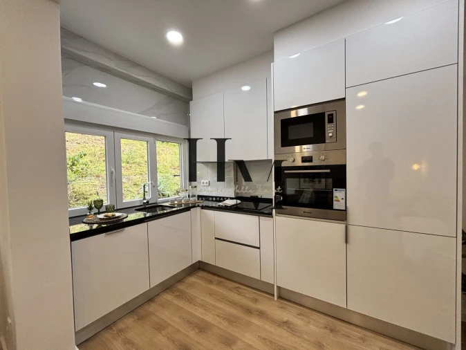 Apartamento T2 para Venda em Benfica Foto 3