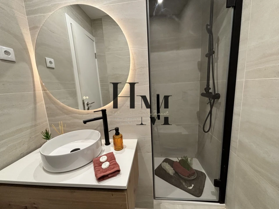 Apartamento T2 para Venda em Benfica Foto 11