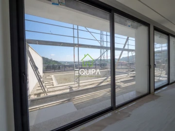 Moradia T3 para Venda em Nespereira