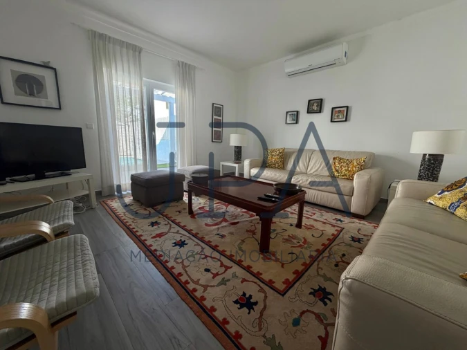 Moradia T4 para Venda em Monte Gordo Foto 12