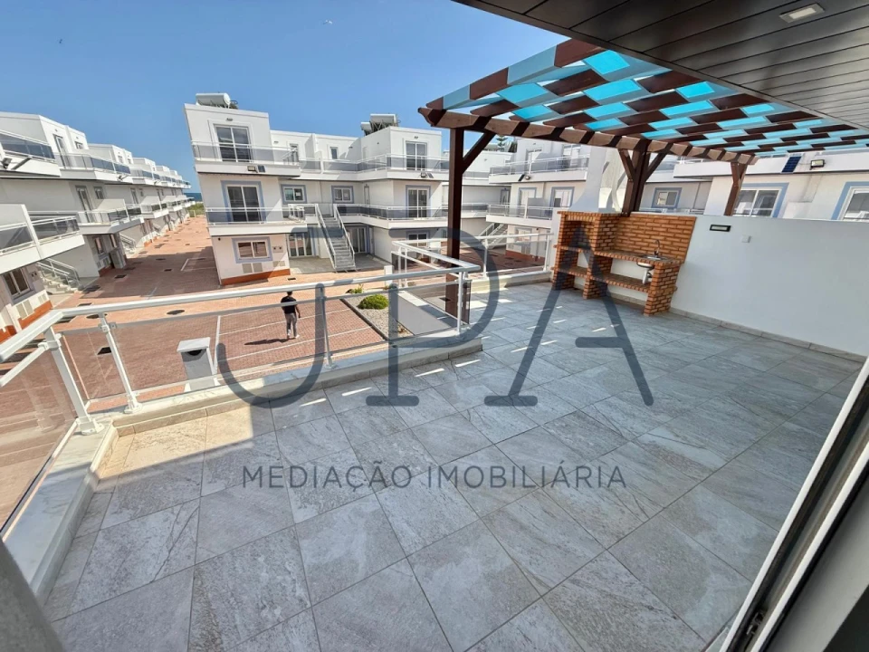 Moradia T4 para Venda em Vila Nova de Cacela Foto 1