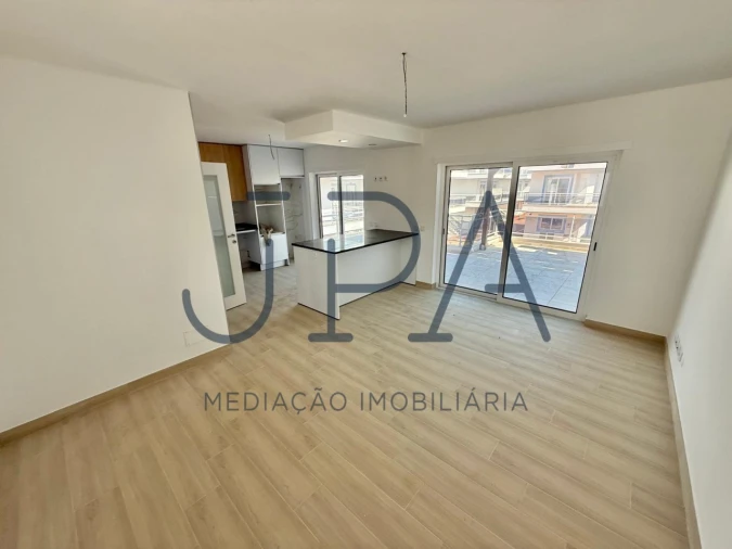 Moradia T4 para Venda em Vila Nova de Cacela Foto 5