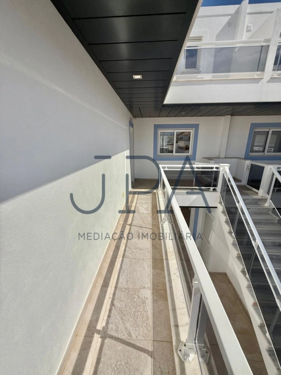Moradia T4 para Venda em Vila Nova de Cacela Foto 18