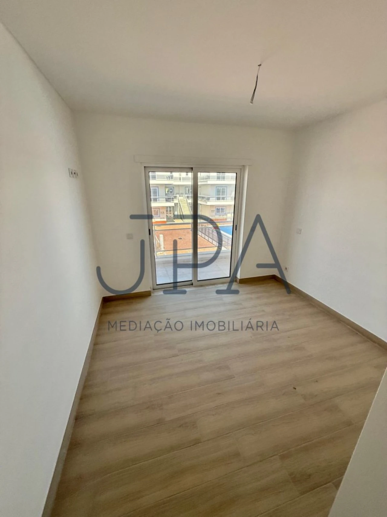 Moradia T4 para Venda em Vila Nova de Cacela Foto 8