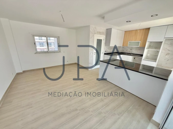 Moradia T4 para Venda em Vila Nova de Cacela Foto 14