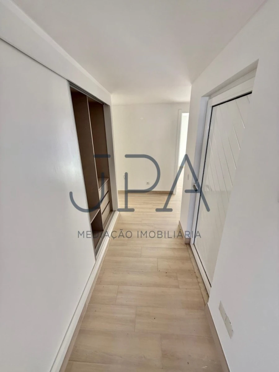 Moradia T4 para Venda em Vila Nova de Cacela Foto 16