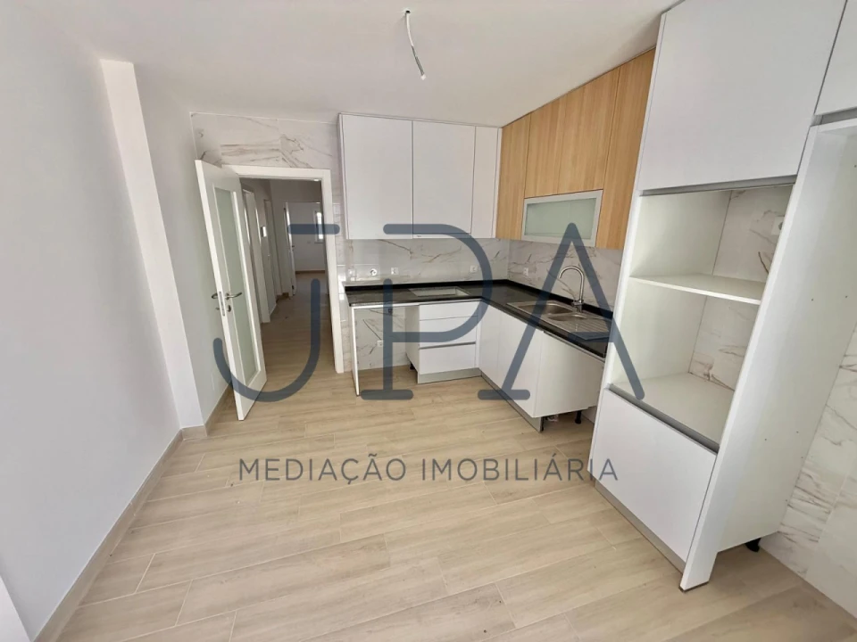 Moradia T1 para Venda em Vila Nova de Cacela Foto 9