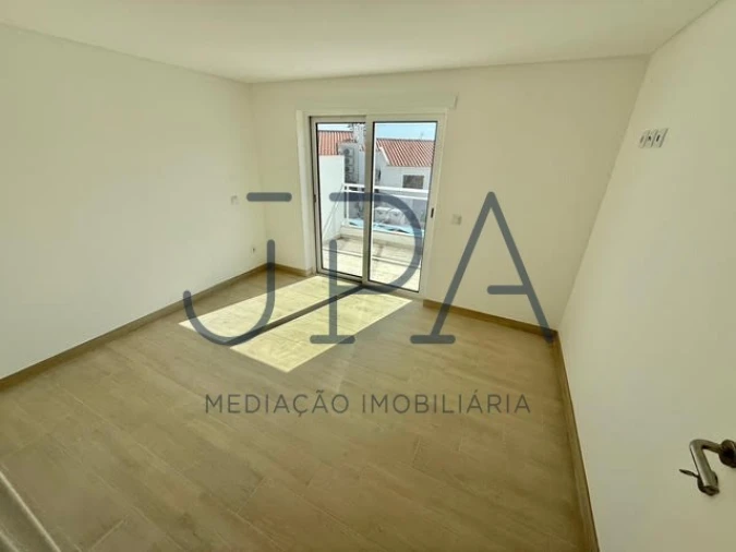 Moradia T4 para Venda em Vila Nova de Cacela Foto 23