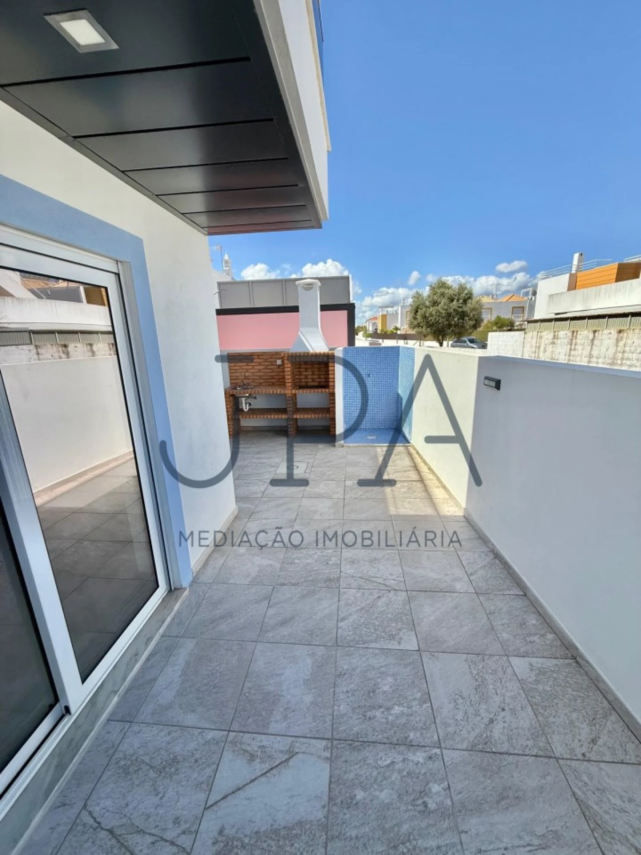 Moradia T1 para Venda em Vila Nova de Cacela Foto 13