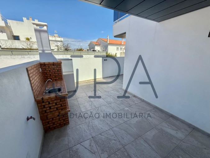 Moradia T1 para Venda em Vila Nova de Cacela Foto 11