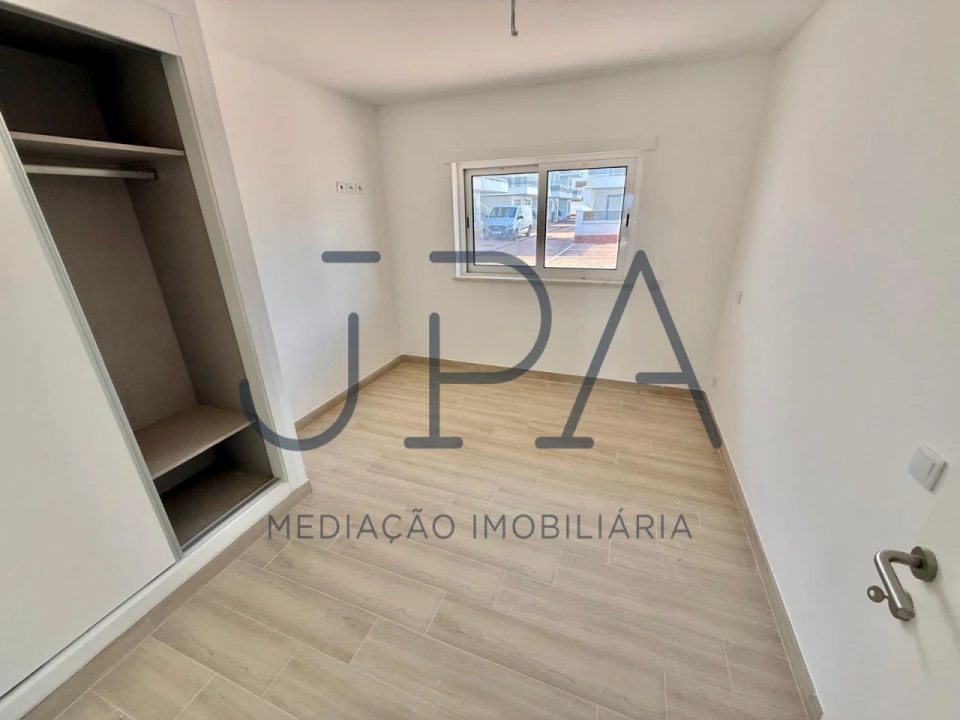 Moradia T1 para Venda em Vila Nova de Cacela Foto 6