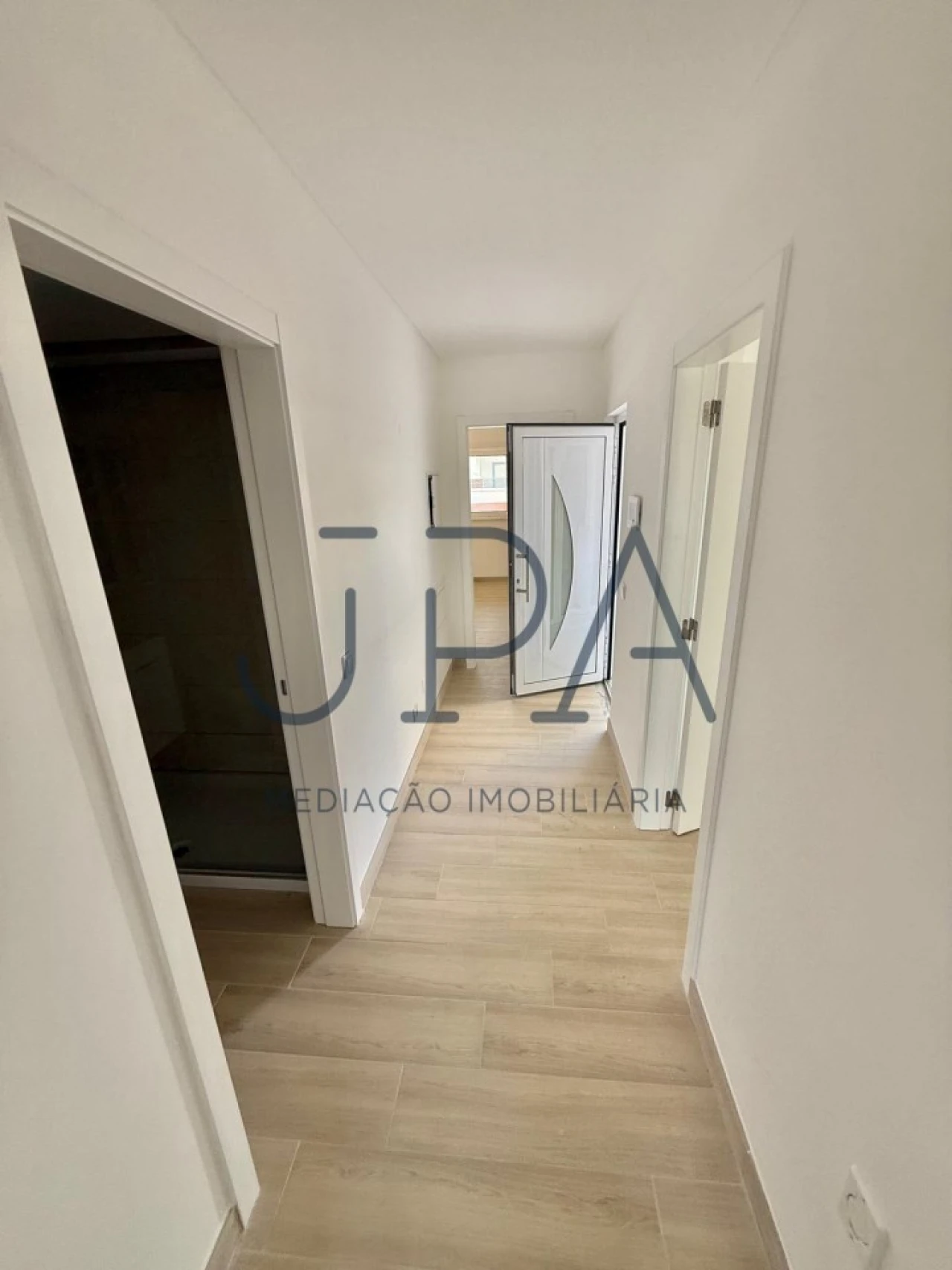 Moradia T1 para Venda em Vila Nova de Cacela Foto 8