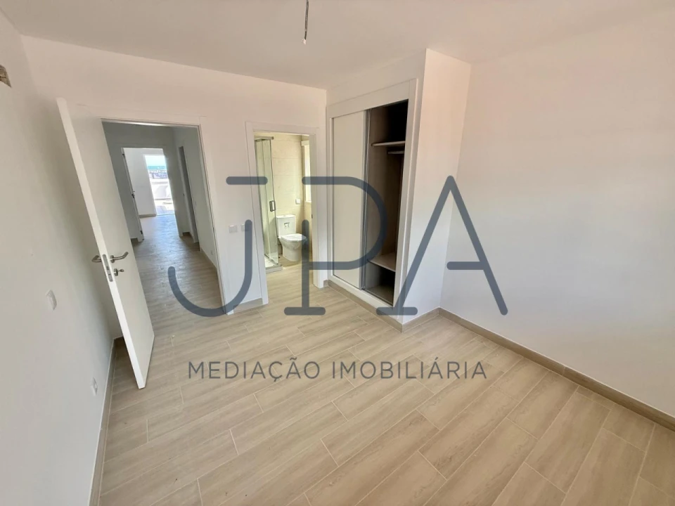 Moradia T1 para Venda em Vila Nova de Cacela Foto 14