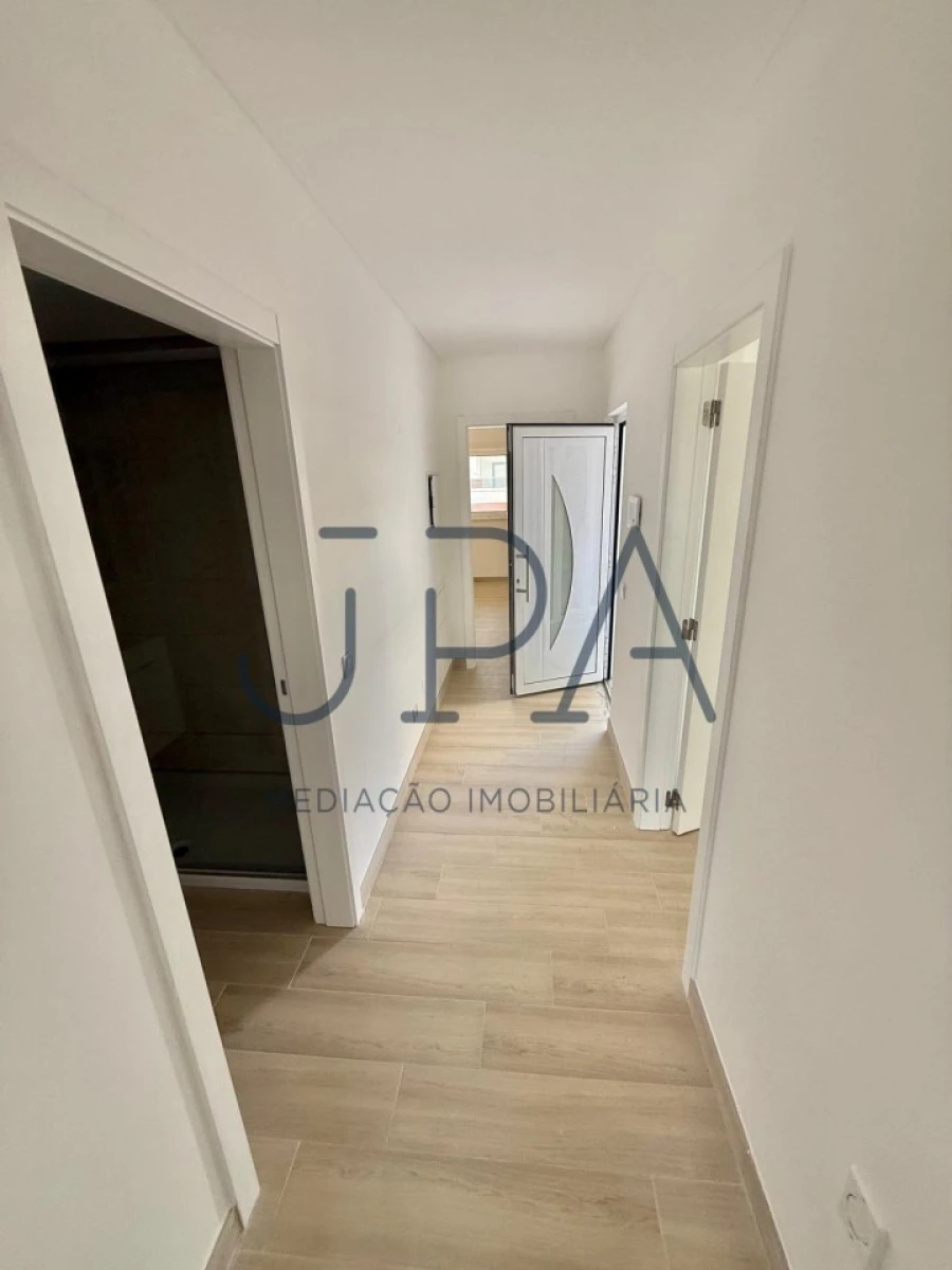 Moradia T1 para Venda em Vila Nova de Cacela Foto 8