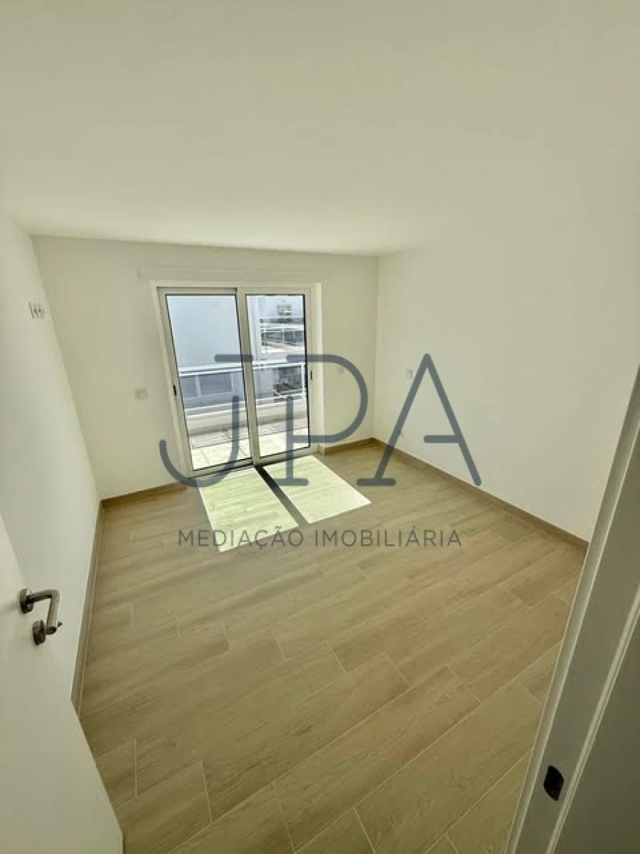 Moradia T4 para Venda em Vila Nova de Cacela Foto 17