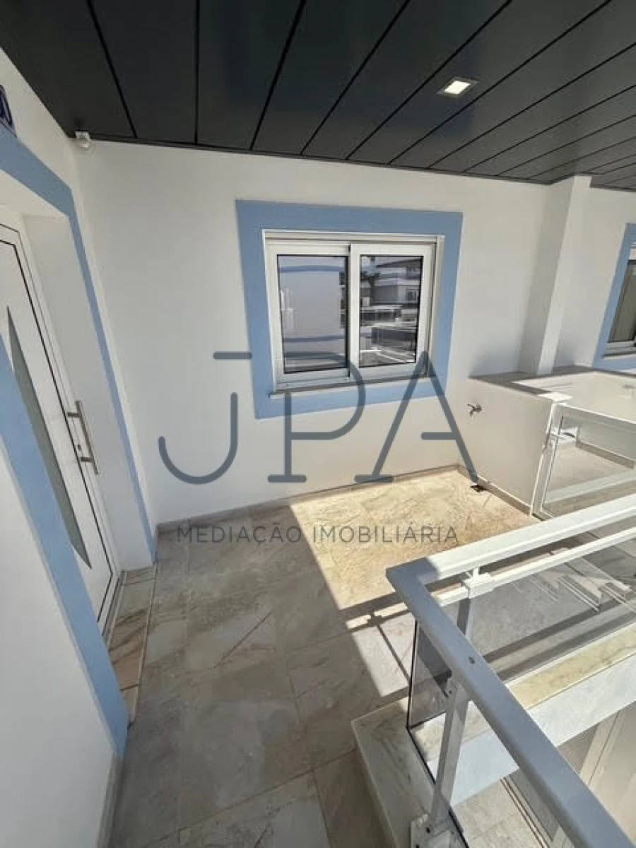 Moradia T4 para Venda em Vila Nova de Cacela Foto 28
