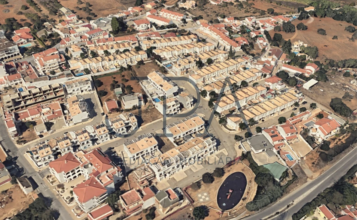 Moradia T3 para Venda em Vila Nova de Cacela Foto 2