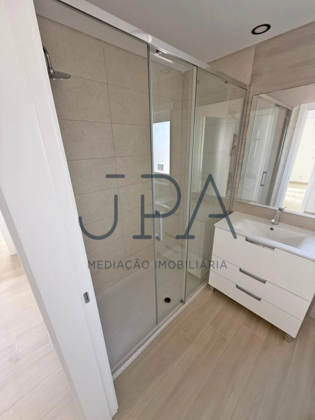Moradia T1 para Venda em Vila Nova de Cacela Foto 14