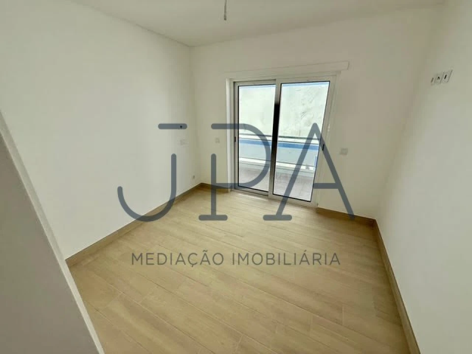 Moradia T4 para Venda em Vila Nova de Cacela Foto 14