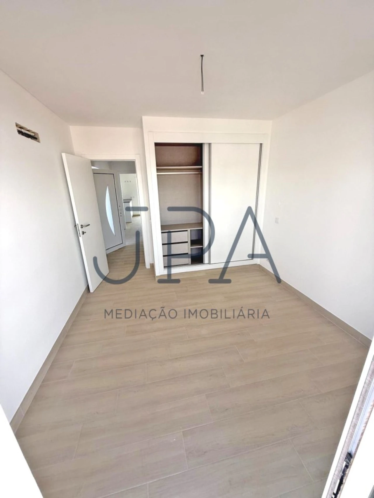 Moradia T4 para Venda em Vila Nova de Cacela Foto 8