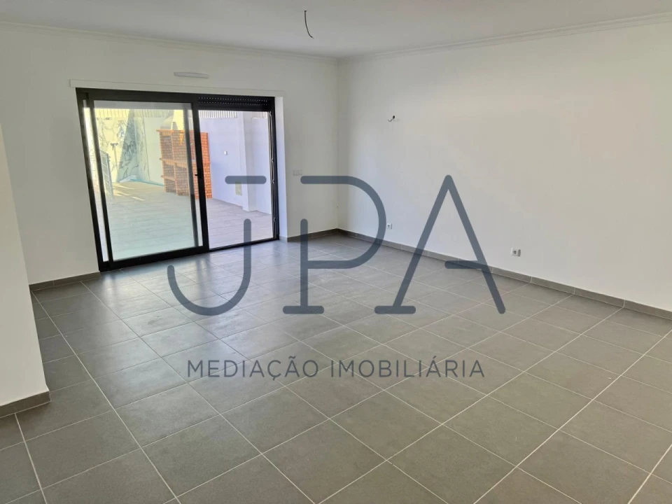 Moradia T3 para Venda em Vila Nova de Cacela Foto 17