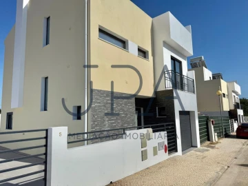 Moradia T3 para Venda em Vila Nova de Cacela