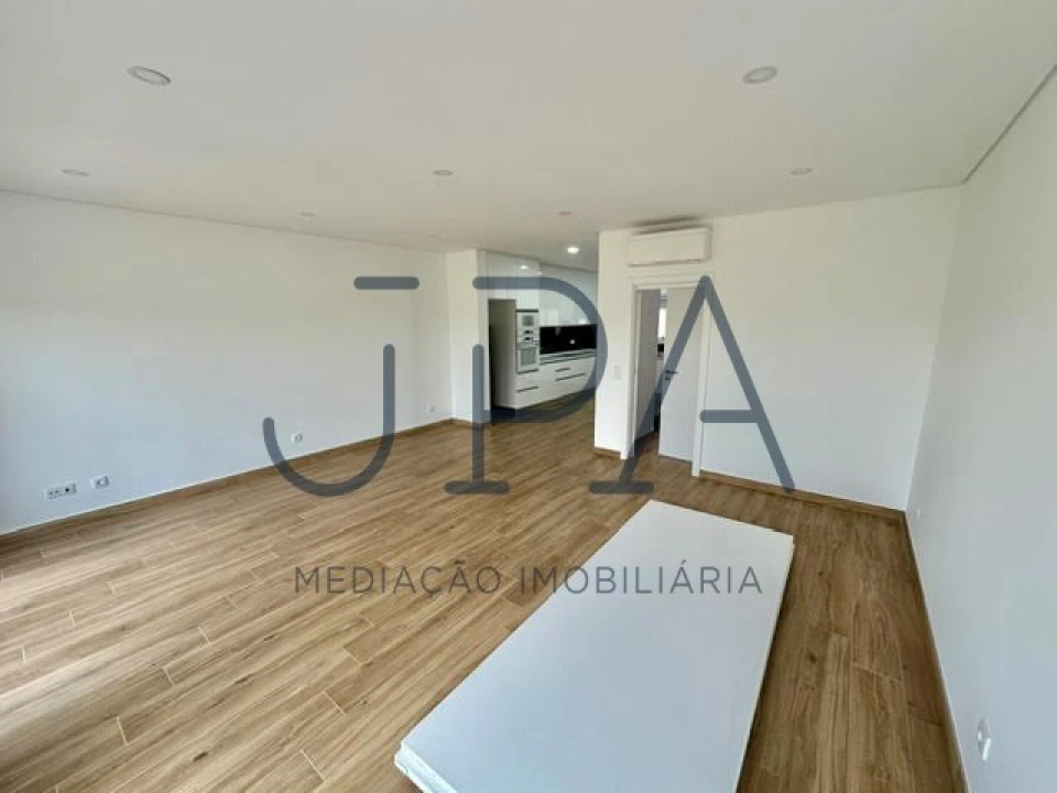 Moradia T3 para Venda em Altura Foto 11