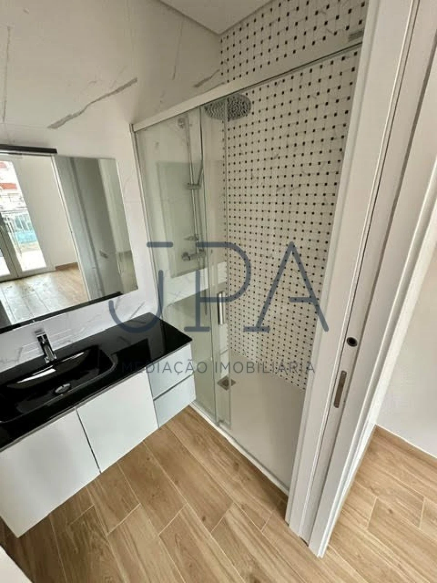 Moradia T3 para Venda em Altura Foto 16