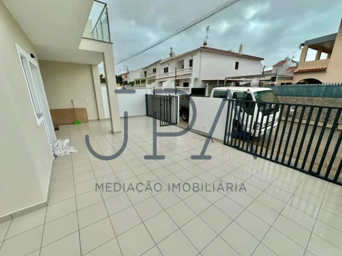 Moradia T3 para Venda em Altura Foto 32