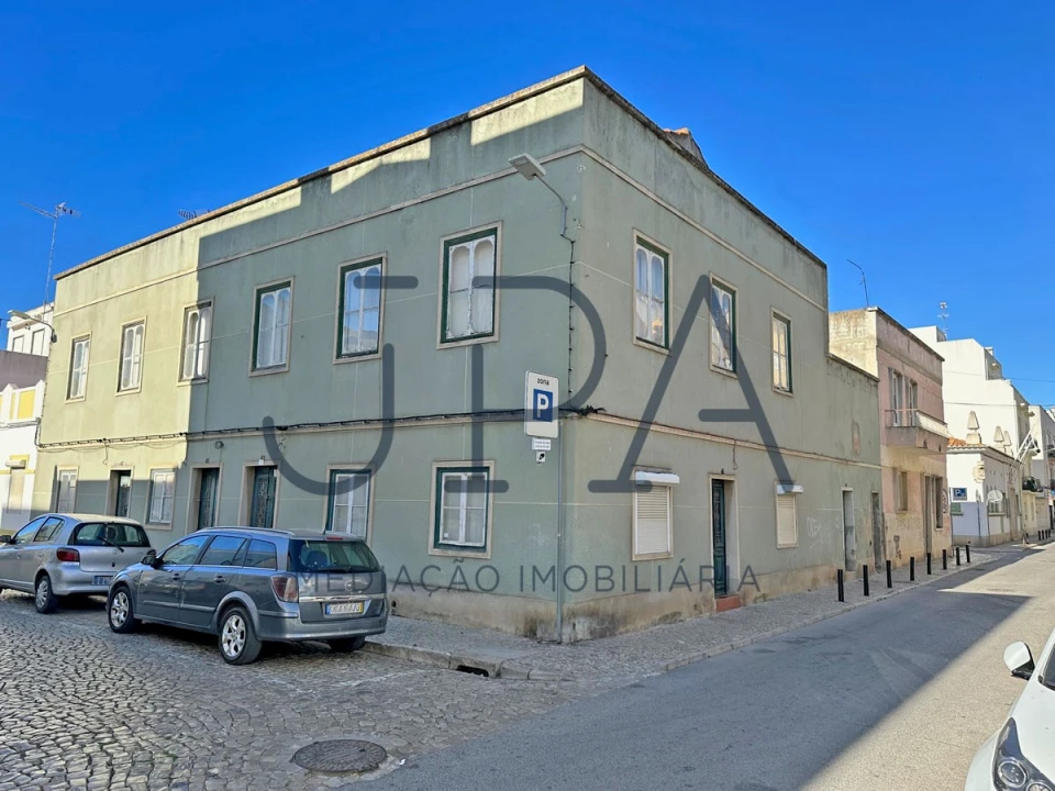 Apartamento para Venda em Vila Real de Santo Antonio Foto 1
