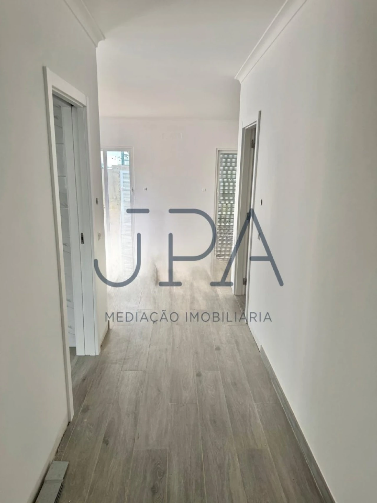 Moradia T4 para Venda em Altura Foto 11