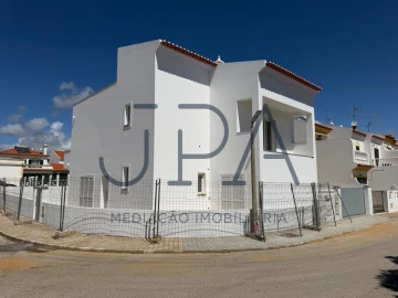 Moradia T4 para Venda em Altura
