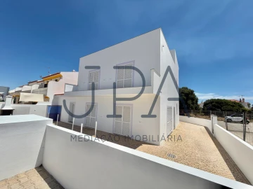 Moradia T4 para Venda em Altura
