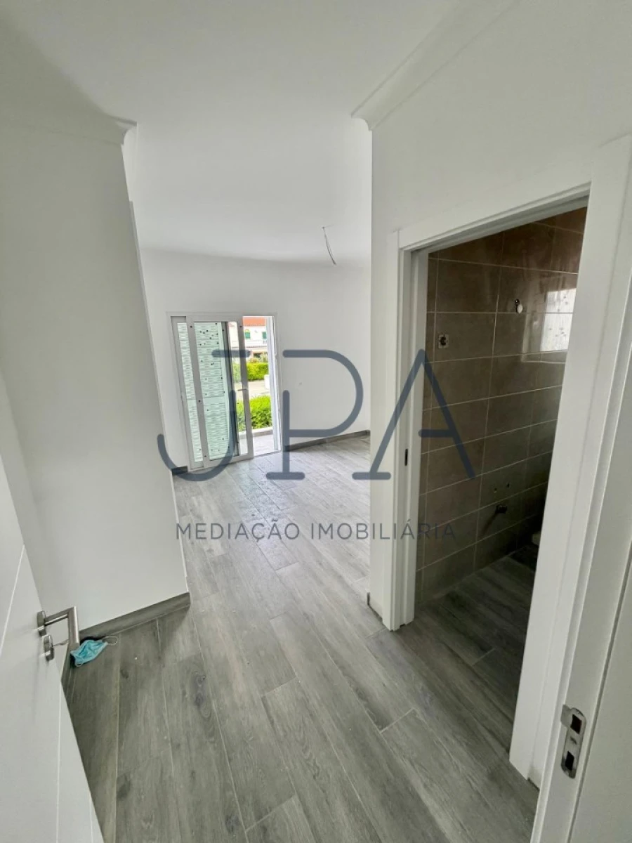 Moradia T4 para Venda em Altura Foto 18
