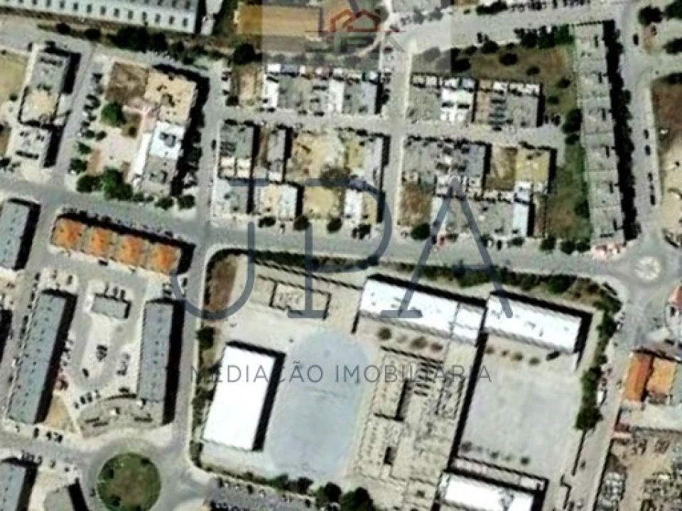 Moradia T4 para Venda em Vila Real de Santo Antonio Foto 24
