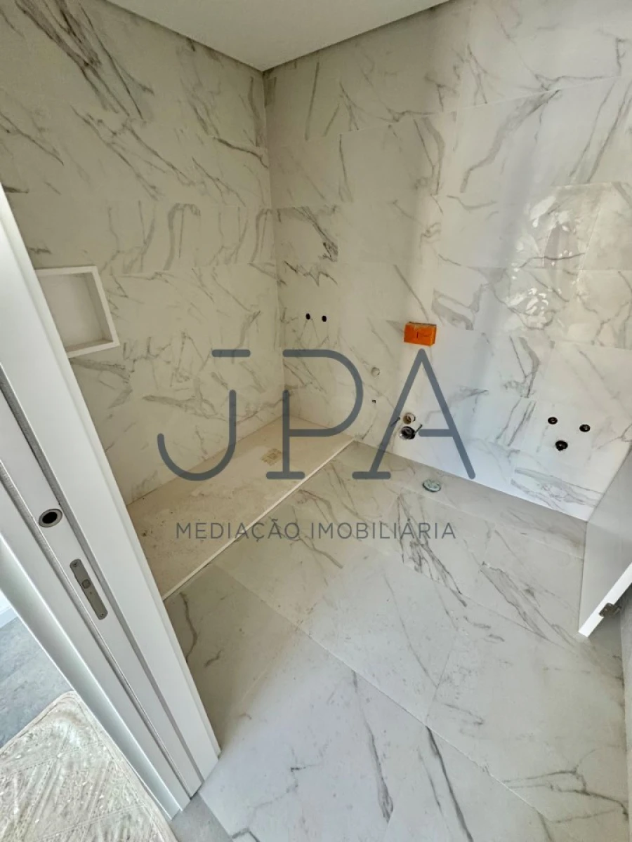 Moradia T4 para Venda em Vila Real de Santo Antonio Foto 21