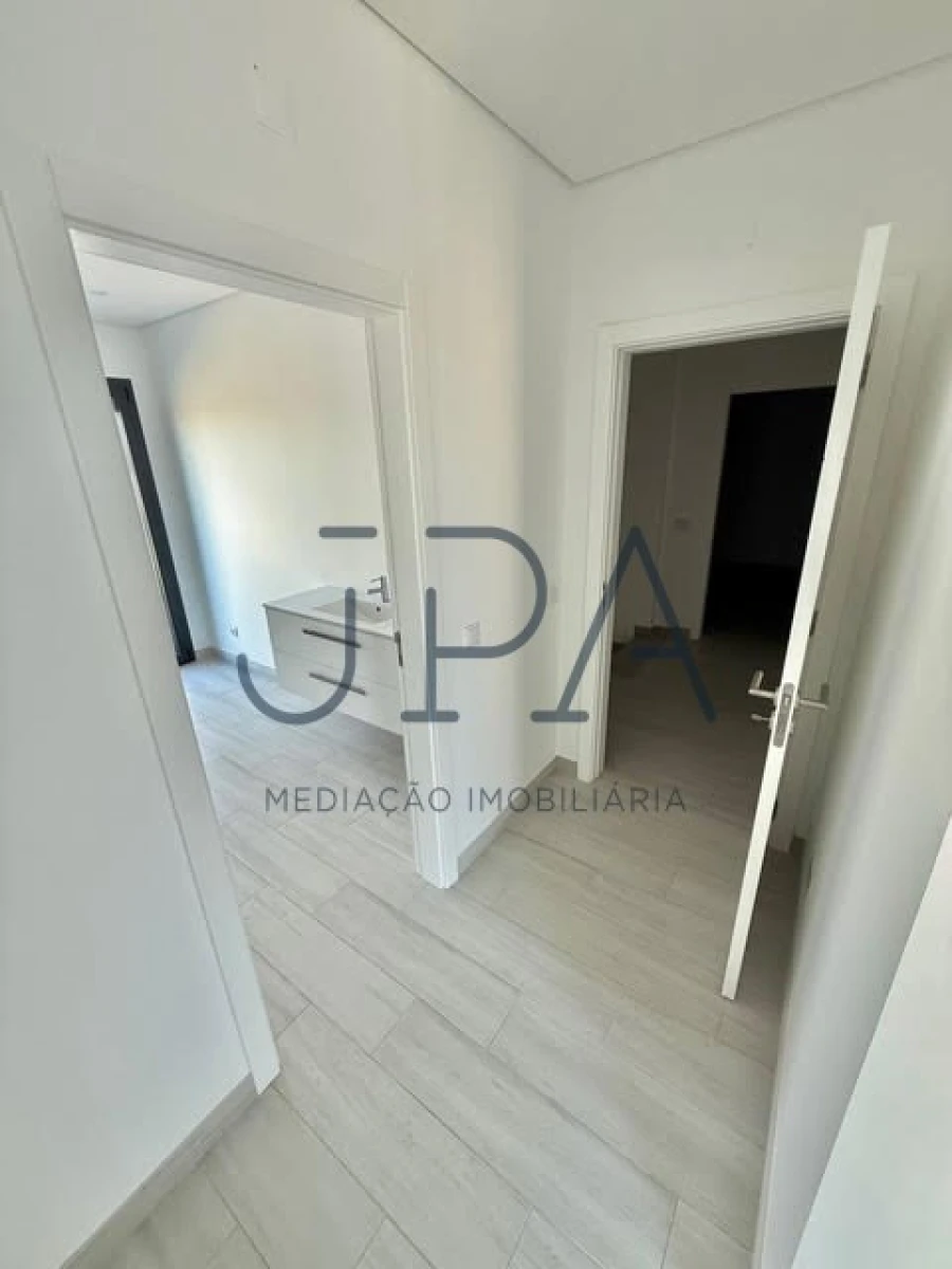 Moradia T3 para Venda em Altura Foto 30