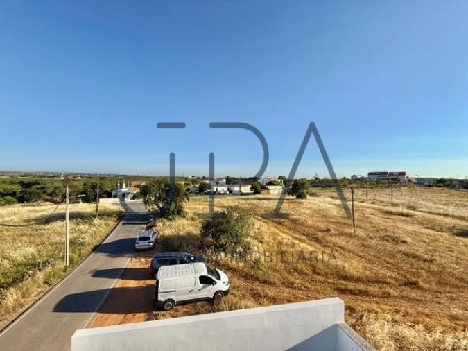 Moradia T3 para Venda em Altura Foto 52