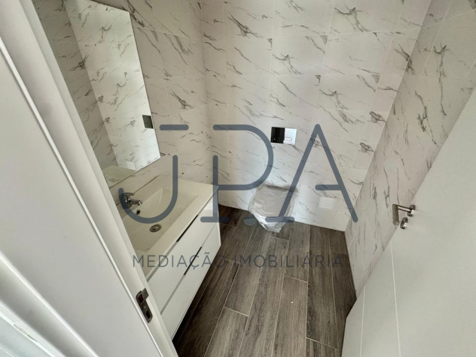 Moradia T3 para Venda em Castro Marim Foto 11