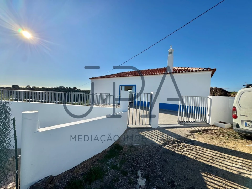 Moradia T3 para Venda em Castro Marim Foto 2