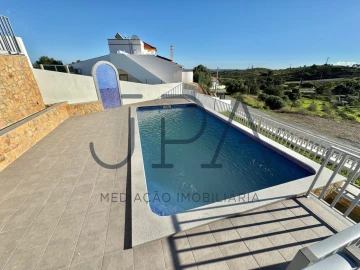 Moradia T3 para Venda em Castro Marim