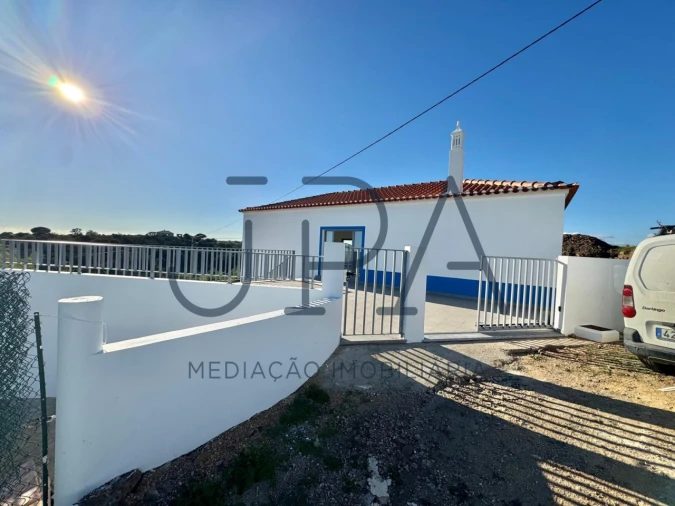 Moradia T3 para Venda em Castro Marim Foto 2