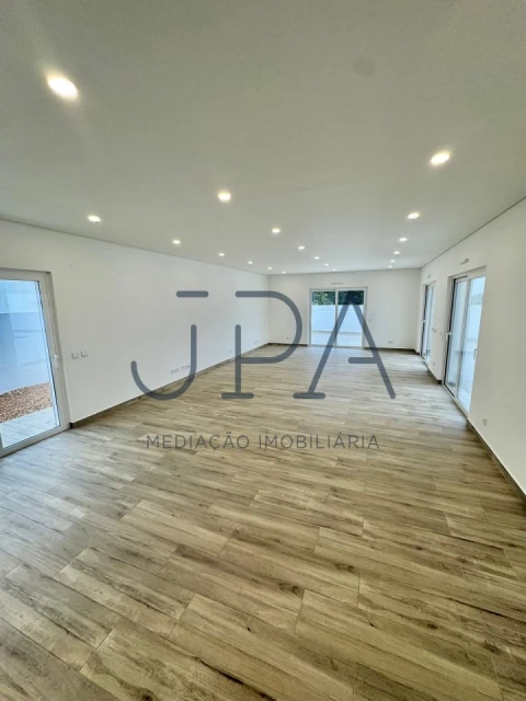 Moradia T4 para Venda em Altura
