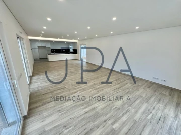 Moradia T4 para Venda em Altura
