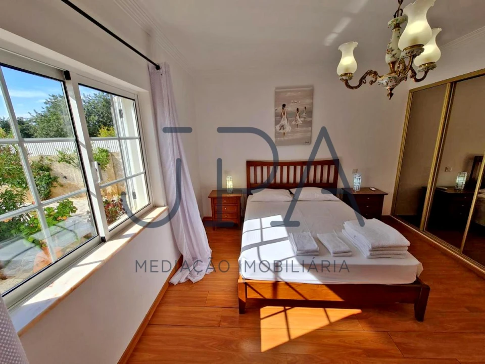 Moradia T6 para Venda em Altura Foto 10