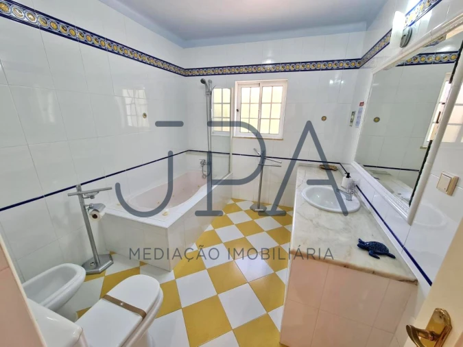 Moradia T6 para Venda em Altura Foto 17