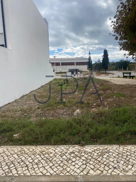 Terreno para Venda em Vila Real de Santo Antonio