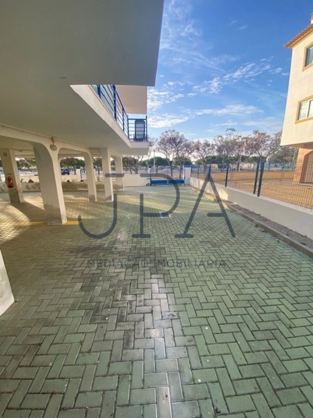 Apartamento T1 para Venda em Altura Foto 19