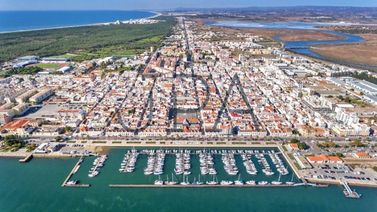 Apartamento T2 para Venda em Vila Real de Santo Antonio Foto 1